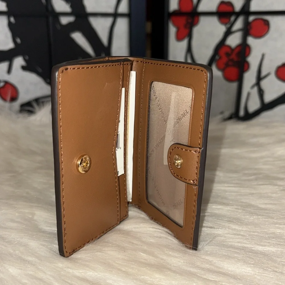 Michael Kors ZOE Pouchette/JET SET CHARM ID Card Case Wallet 2 Pc Set - Picture 7 of 8
